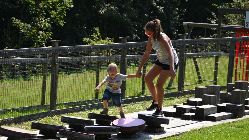 Motorikpark_balancieren_Oststeiermark | © Sommerrodelbahn Koglhof